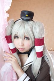 Momoiro Reku 《艦隊收藏》天風 (Amatsukaze) [KURUPIKA]