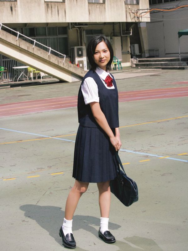 【ワニブック】NO.53谷村美月谷村美月