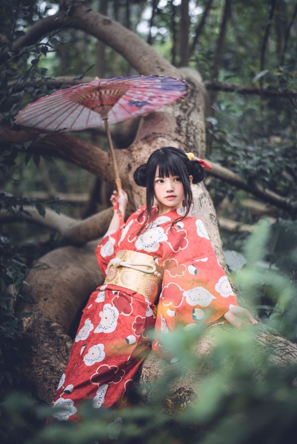 Sakura Momao "Sommerfest" [Lori COS]