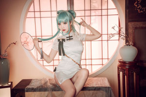 [COS Welfare] Симпатичная и популярная фея лапши Coser - Hatsune Cheongsam