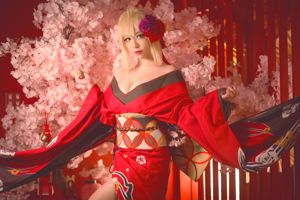 Coser Chihiro-sama "Kimono Nero"