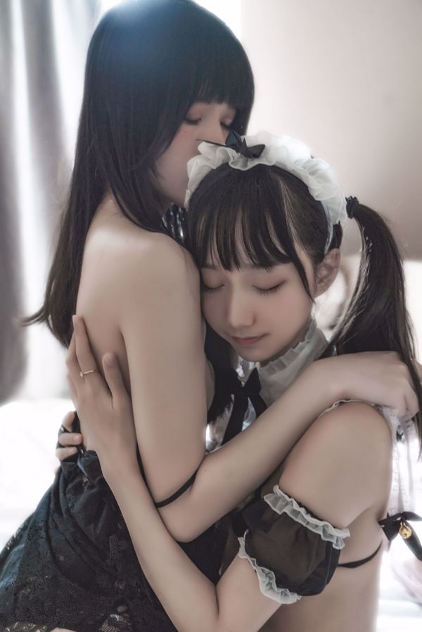 [Beauty Coser] Mu Mianmian OwO und Sakura Momao "Twilight (Schwarzes Kleid × Girl Shake)"